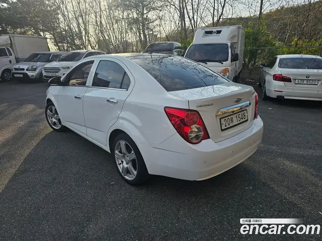 Chevrolet Aveo 2011 1.6 автомат (гидро), миниатюра 6