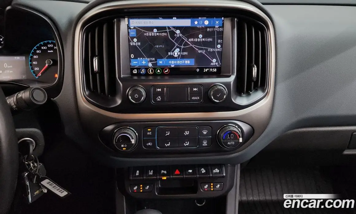 Chevrolet Colorado 2022 3.6 автомат (гидро), фото 12