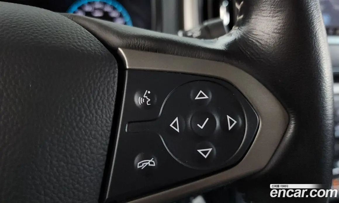Chevrolet Colorado 2022 3.6 автомат (гидро), фото 15