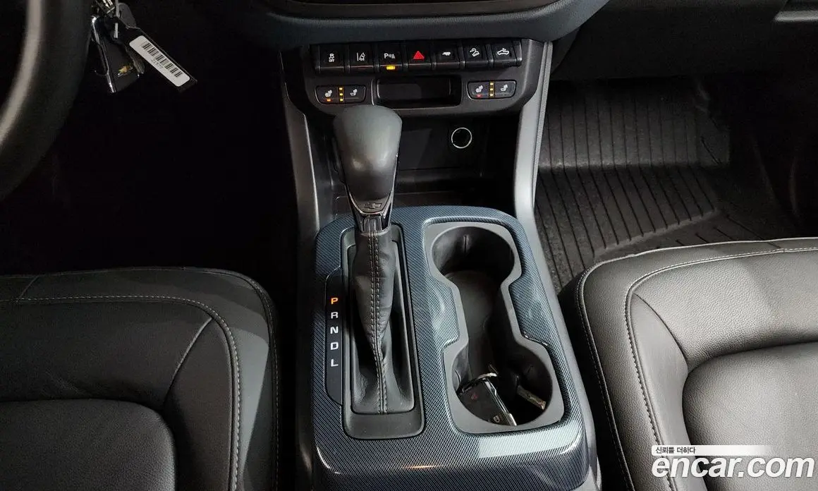 Chevrolet Colorado 2022 3.6 автомат (гидро), фото 9