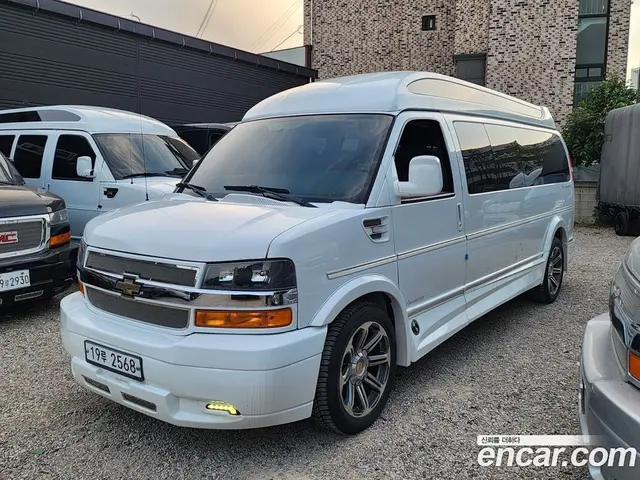 Chevrolet Express Van, 2018, 79 829 км