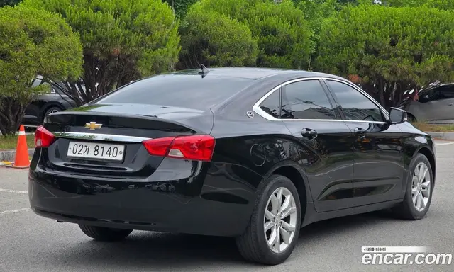 Chevrolet Impala 2017 2.5 автомат (гидро), миниатюра 2