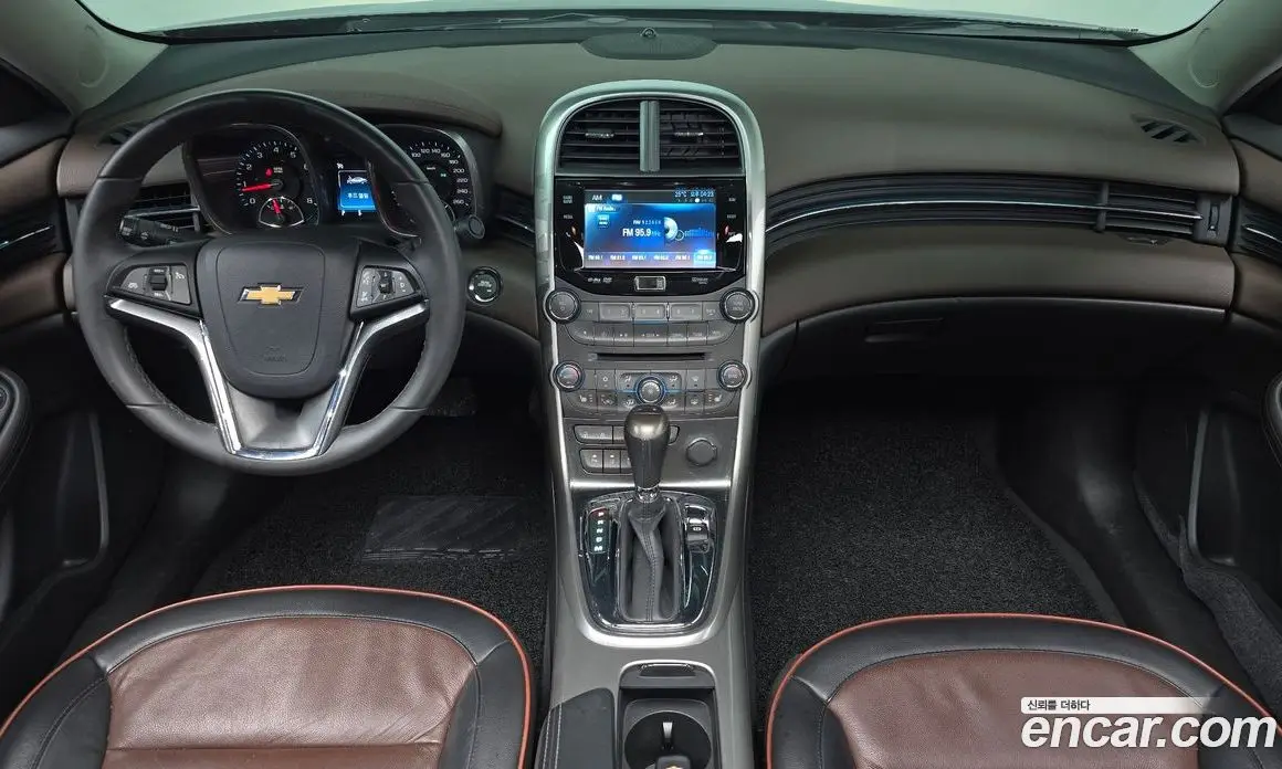 Chevrolet Malibu 2013 2.4 автомат (гидро), фото 9