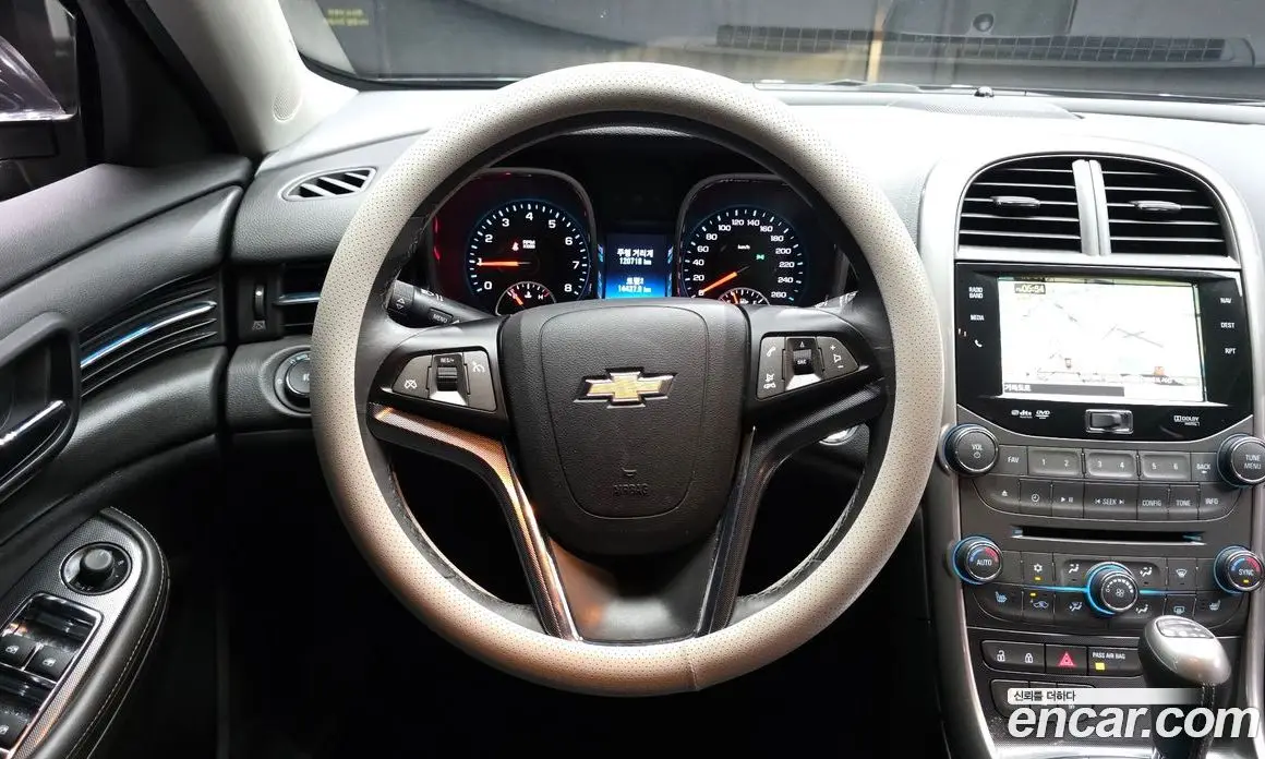 Chevrolet Malibu 2013 2.0 автомат (гидро), фото 19