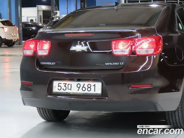 Chevrolet Malibu 2014 2.0 автомат (гидро), миниатюра 3