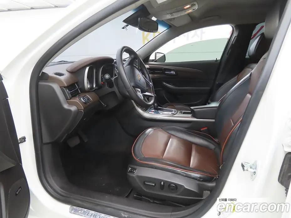 Chevrolet Malibu 2015 2.4 автомат (гидро), фото 13