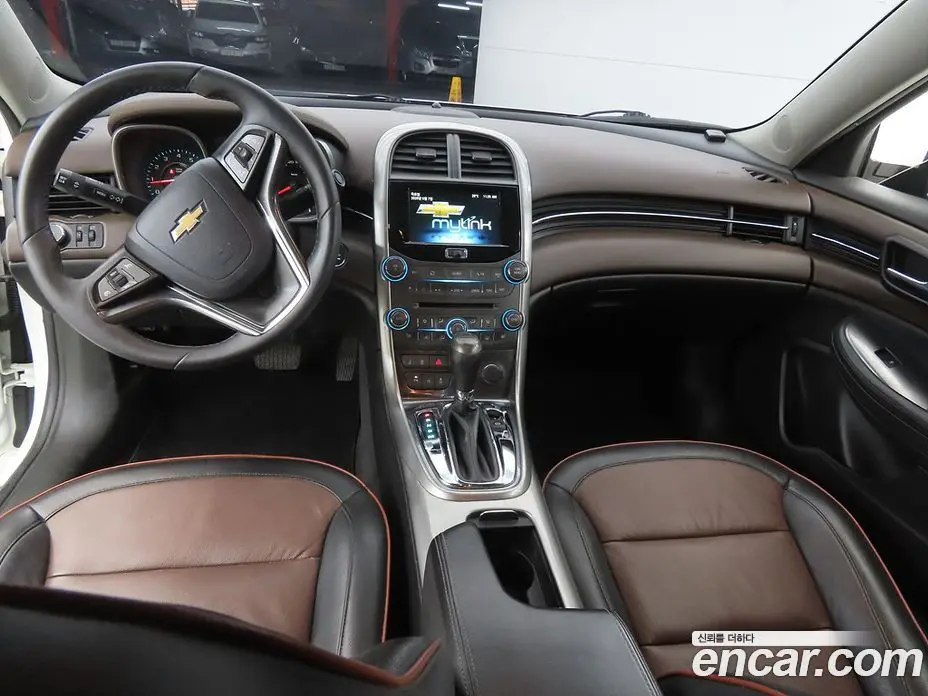 Chevrolet Malibu 2015 2.4 автомат (гидро), фото 15