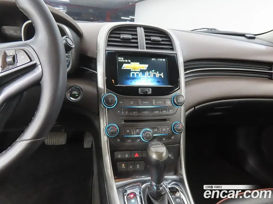 Chevrolet Malibu 2015 2.4 автомат (гидро), фото 18