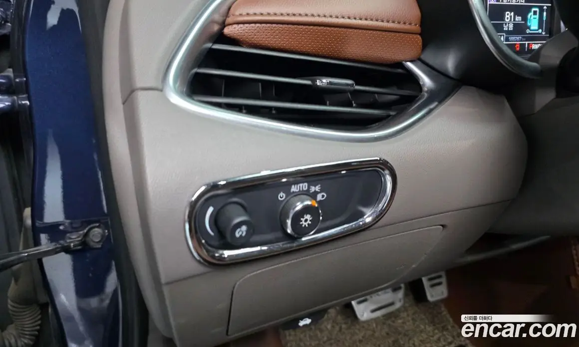 Chevrolet Malibu 2016 2.0 автомат (гидро), фото 23
