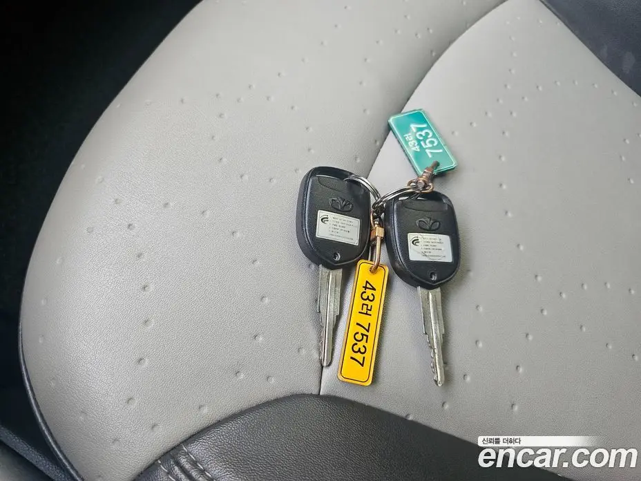Chevrolet Matiz 2011 1.0 автомат (гидро), фото 16