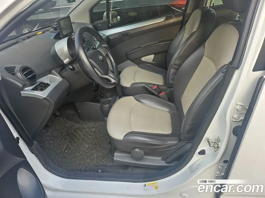 Chevrolet Matiz 2011 1.0 автомат (гидро), фото 9