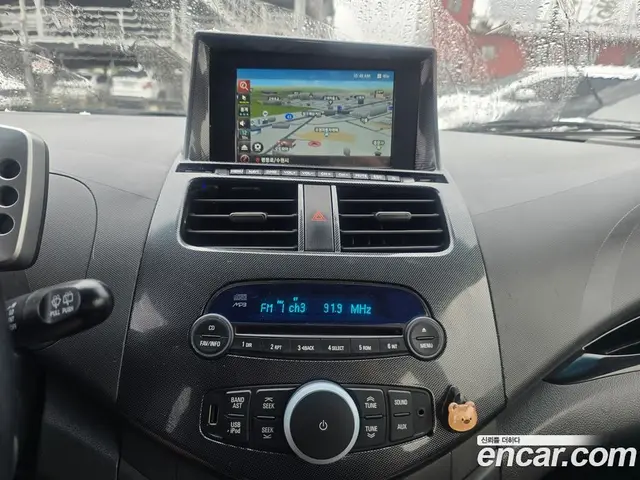 Chevrolet Spark 2012 1.0 автомат (гидро), миниатюра 9