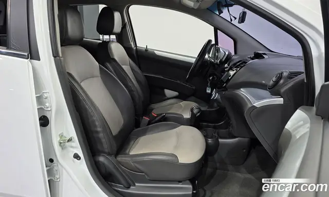 Chevrolet Spark 2013 1.0 автомат (гидро), миниатюра 11
