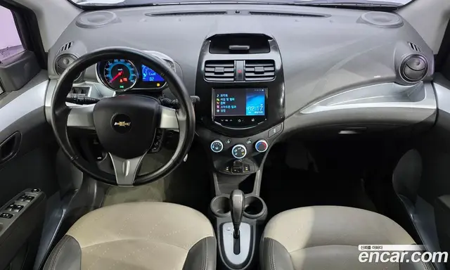 Chevrolet Spark 2013 1.0 автомат (гидро), миниатюра 7