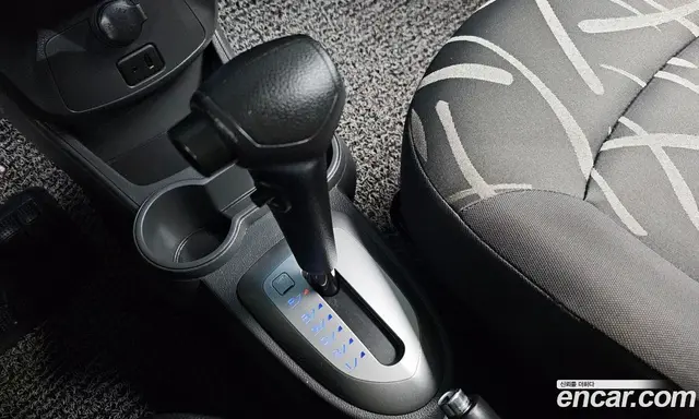 Chevrolet Spark 2014 1.0 автомат (гидро), миниатюра 9
