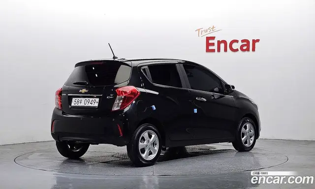 Chevrolet Spark 2015 1.0 автомат (гидро), миниатюра 2
