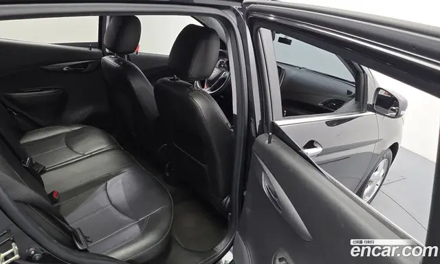 Chevrolet Spark 2015 1.0 автомат (гидро), миниатюра 11