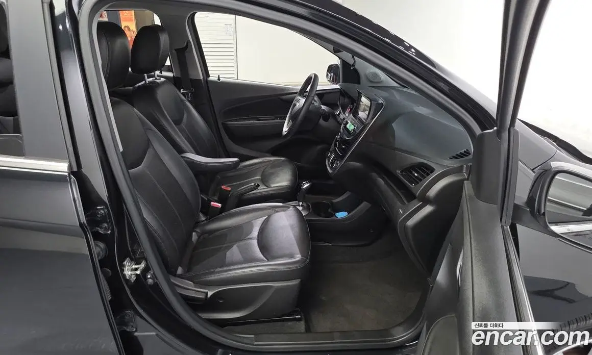 Chevrolet Spark 2015 1.0 автомат (гидро), фото 12