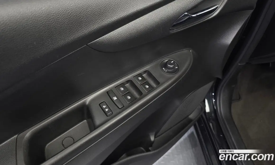 Chevrolet Spark 2015 1.0 автомат (гидро), фото 13