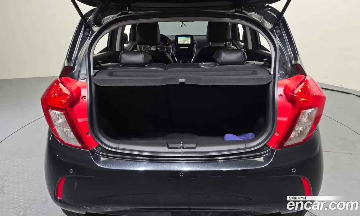 Chevrolet Spark 2015 1.0 автомат (гидро), фото 20