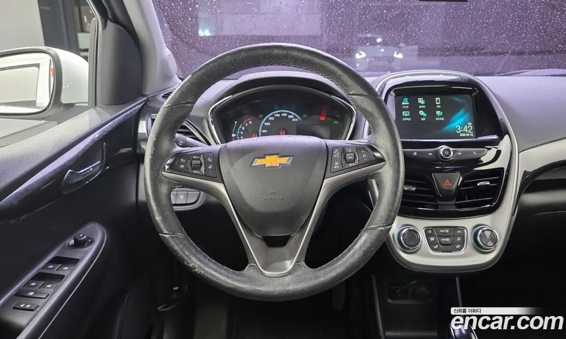 Chevrolet Spark 2015 1.0 автомат (гидро), фото 19