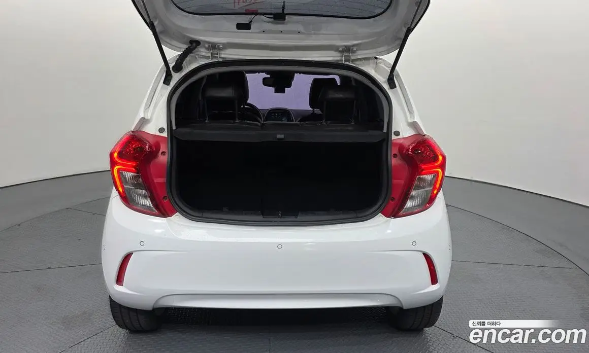 Chevrolet Spark 2015 1.0 автомат (гидро), фото 25