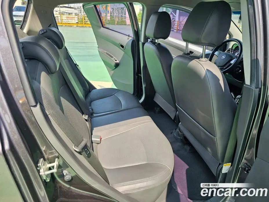 Chevrolet Spark 2015 1.0 автомат (гидро), фото 10