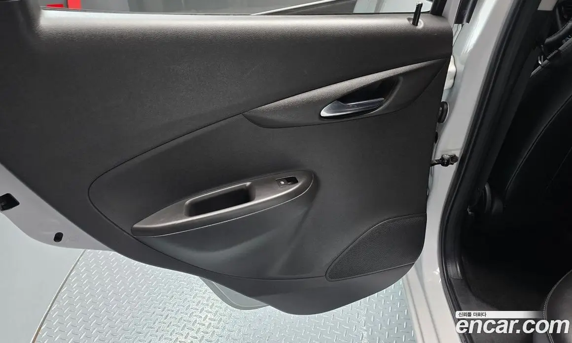 Chevrolet Spark 2016 1.0 автомат (гидро), фото 15