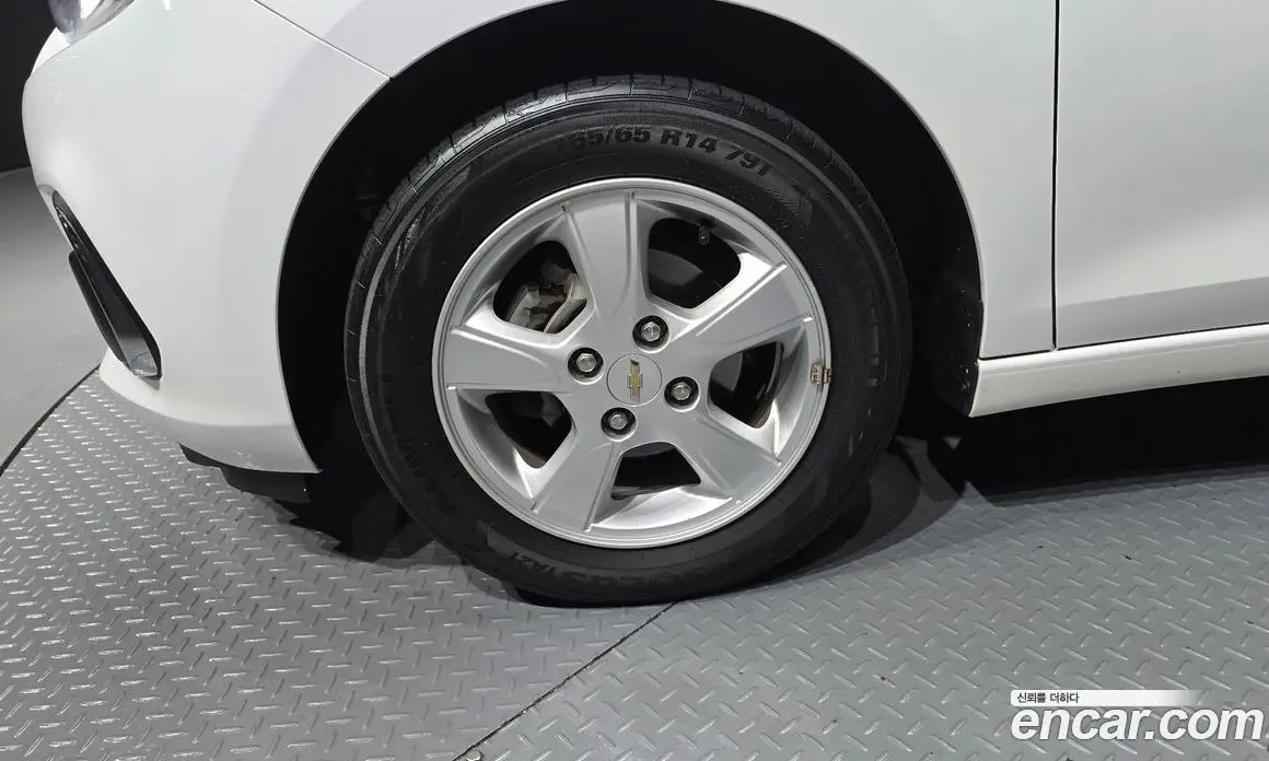 Chevrolet Spark 2016 1.0 автомат (гидро), фото 5
