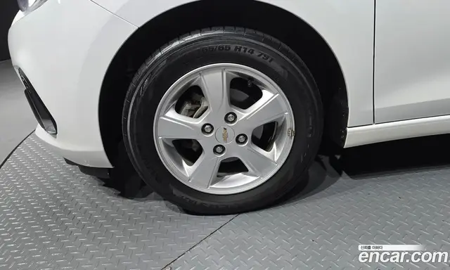 Chevrolet Spark 2016 1.0 автомат (гидро), миниатюра 5