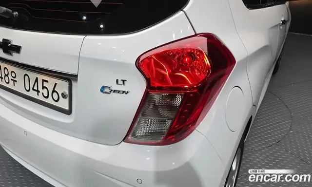 Chevrolet Spark 2016 1.0 автомат (гидро), миниатюра 9