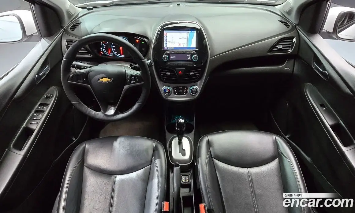 Chevrolet Spark 2016 1.0 автомат (гидро), фото 10