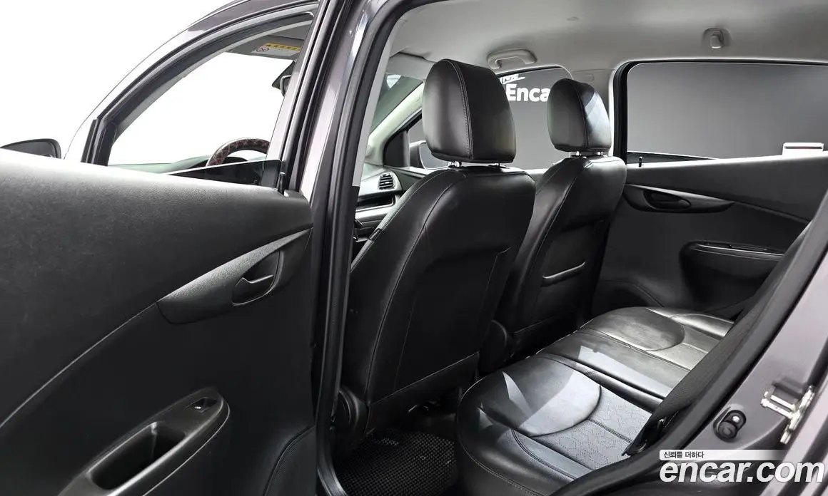 Chevrolet Spark 2016 1.0 автомат (гидро), фото 11