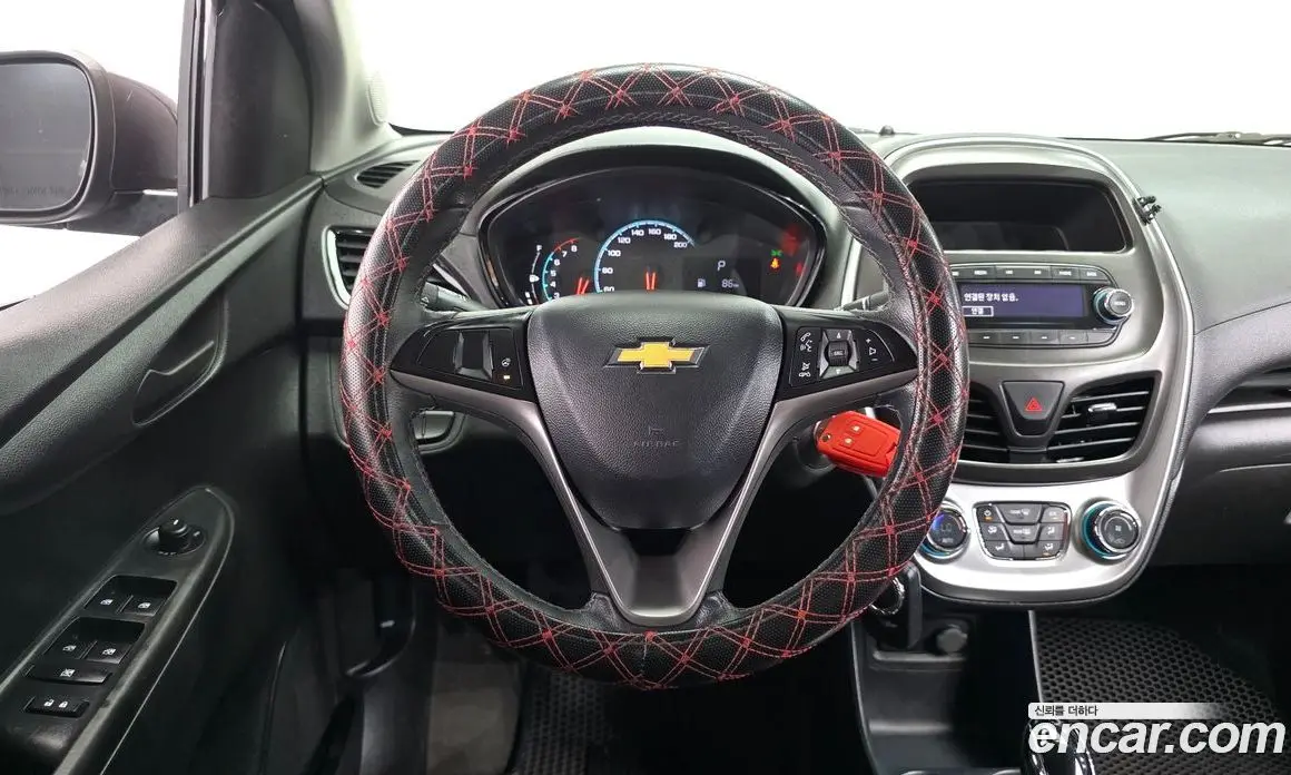 Chevrolet Spark 2016 1.0 автомат (гидро), фото 12