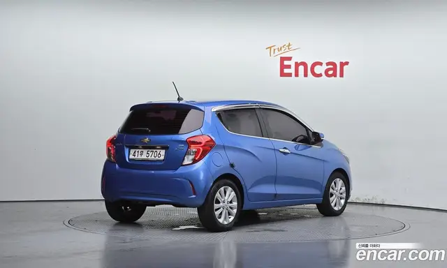 Chevrolet Spark 2016 1.0 автомат (гидро), миниатюра 2