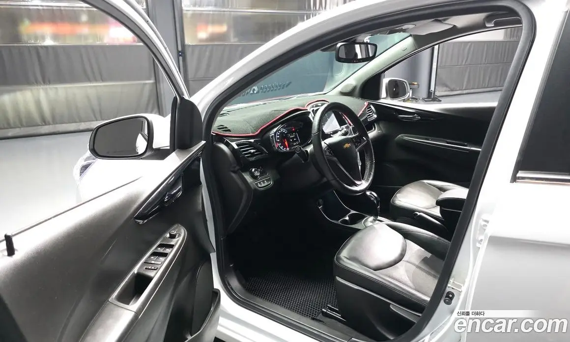 Chevrolet Spark 2017 1.0 автомат (гидро), фото 13