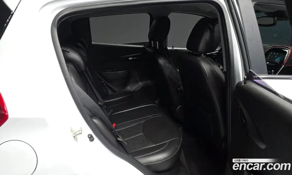 Chevrolet Spark 2017 1.0 автомат (гидро), фото 18