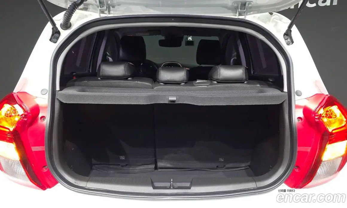 Chevrolet Spark 2017 1.0 автомат (гидро), фото 26
