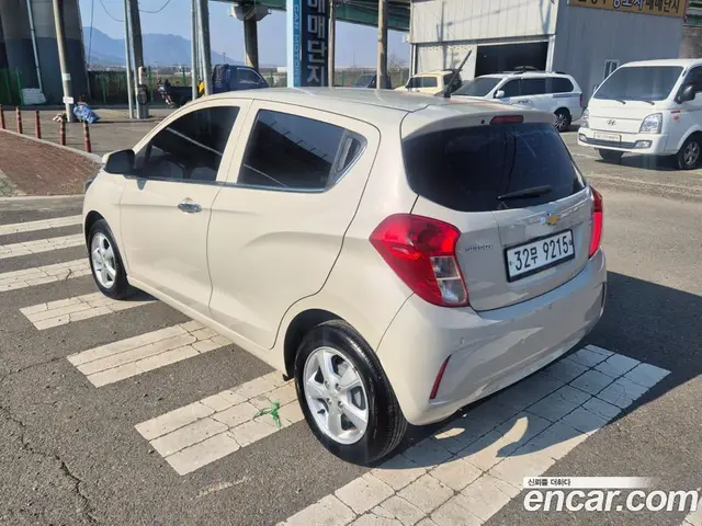 Chevrolet Spark 2018 1.0 автомат (гидро), миниатюра 2