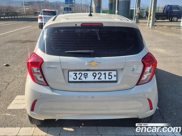 Chevrolet Spark 2018 1.0 автомат (гидро), миниатюра 4