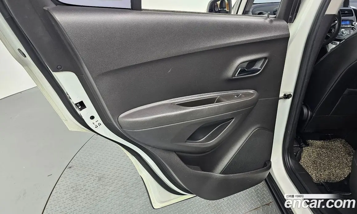 Chevrolet Trax 2016 1.4 автомат (гидро), фото 15