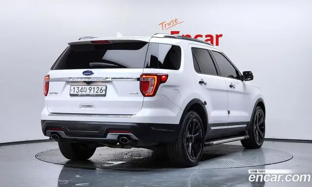 Ford Explorer 2018 2.3 автомат (гидро), миниатюра 2