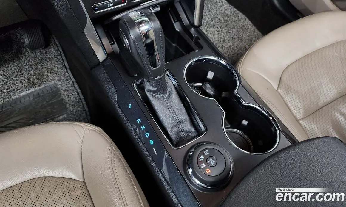 Ford Explorer 2018 2.3 автомат (гидро), фото 12