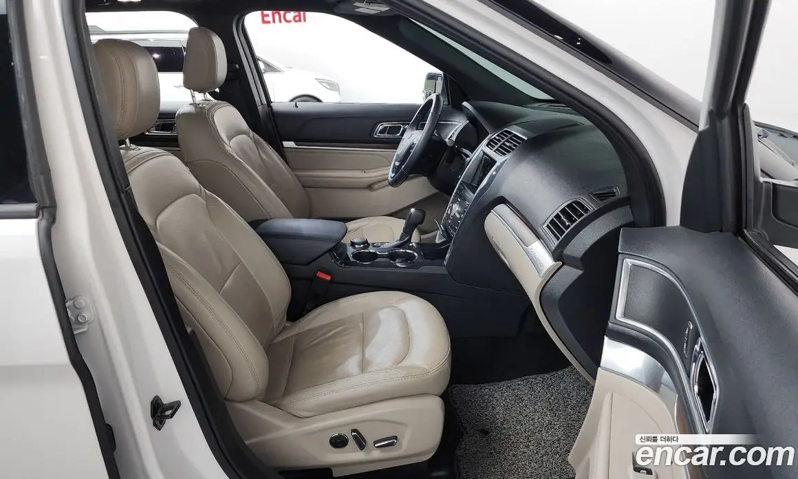 Ford Explorer 2018 2.3 автомат (гидро), фото 16