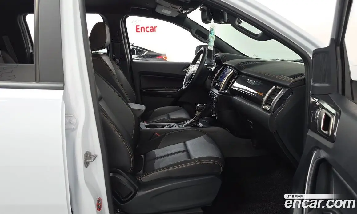 Ford Ranger 2022 2.0 автомат (гидро), фото 16