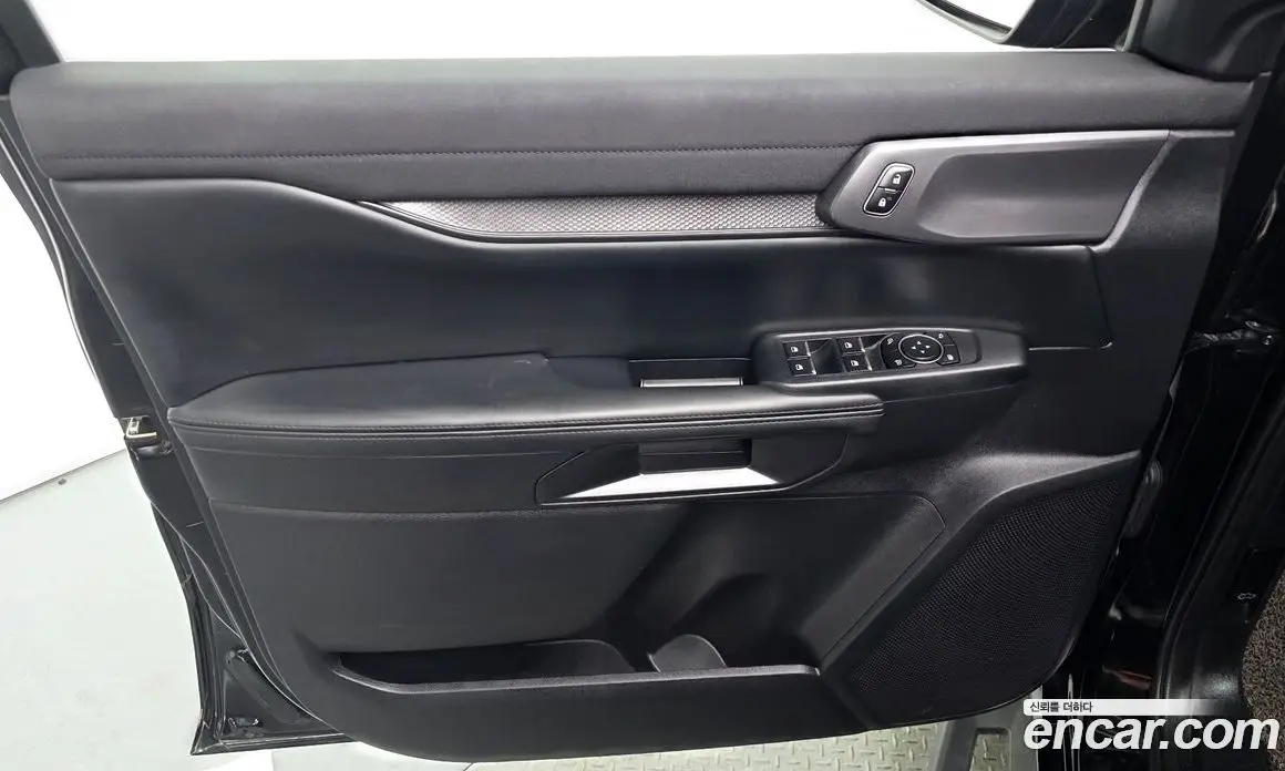 Ford Ranger 2023 2.0 автомат (гидро), фото 14