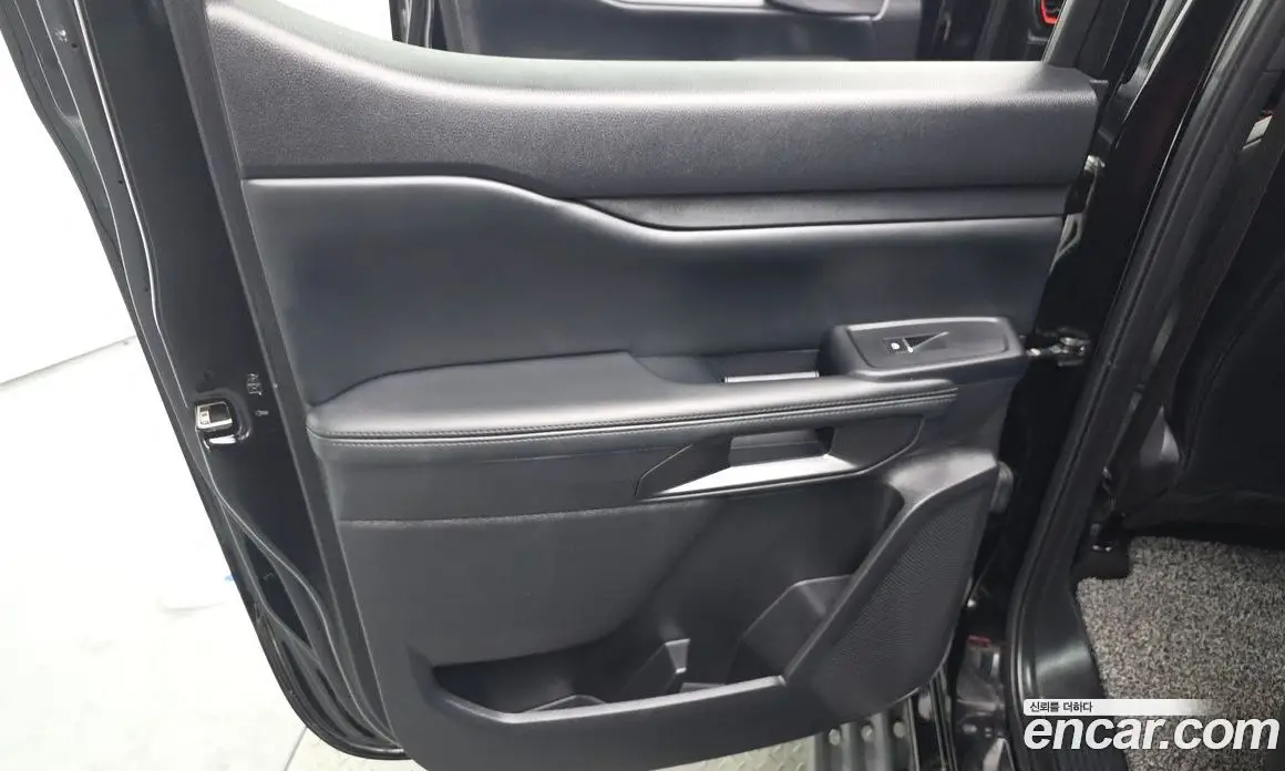 Ford Ranger 2023 2.0 автомат (гидро), фото 15