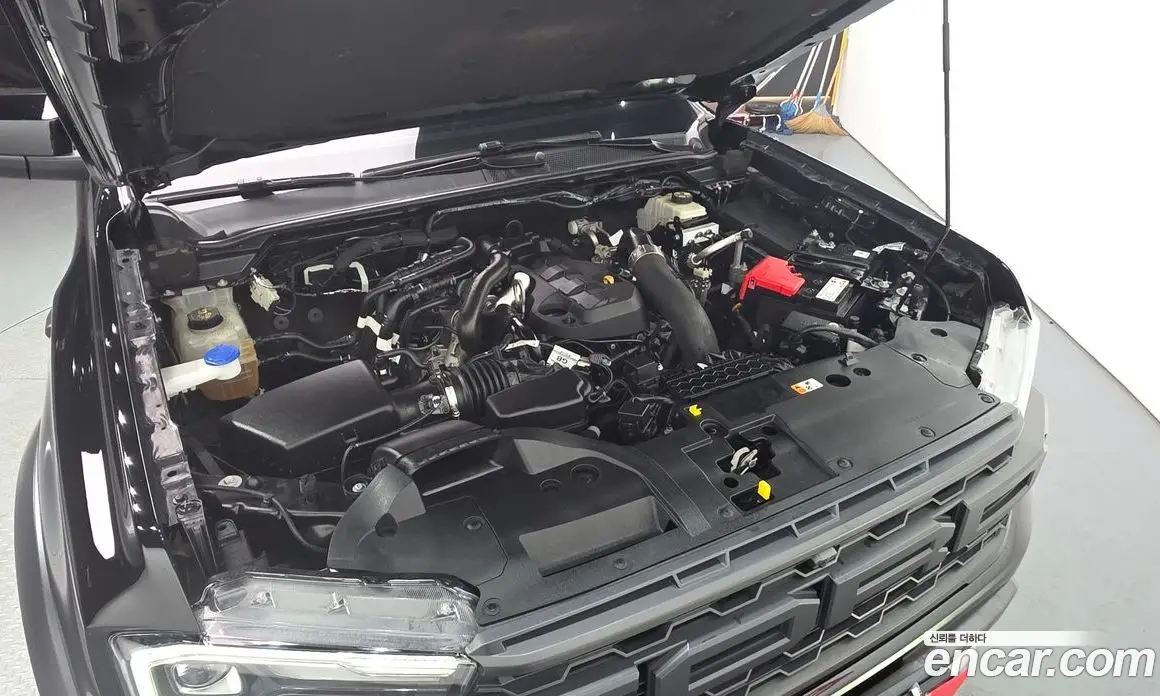 Ford Ranger 2023 2.0 автомат (гидро), фото 6