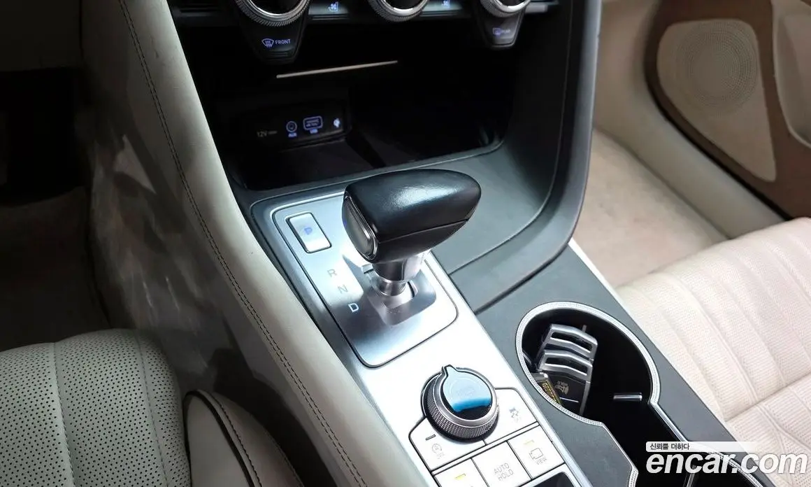 Genesis G70 2018 2.0 автомат (гидро), фото 9