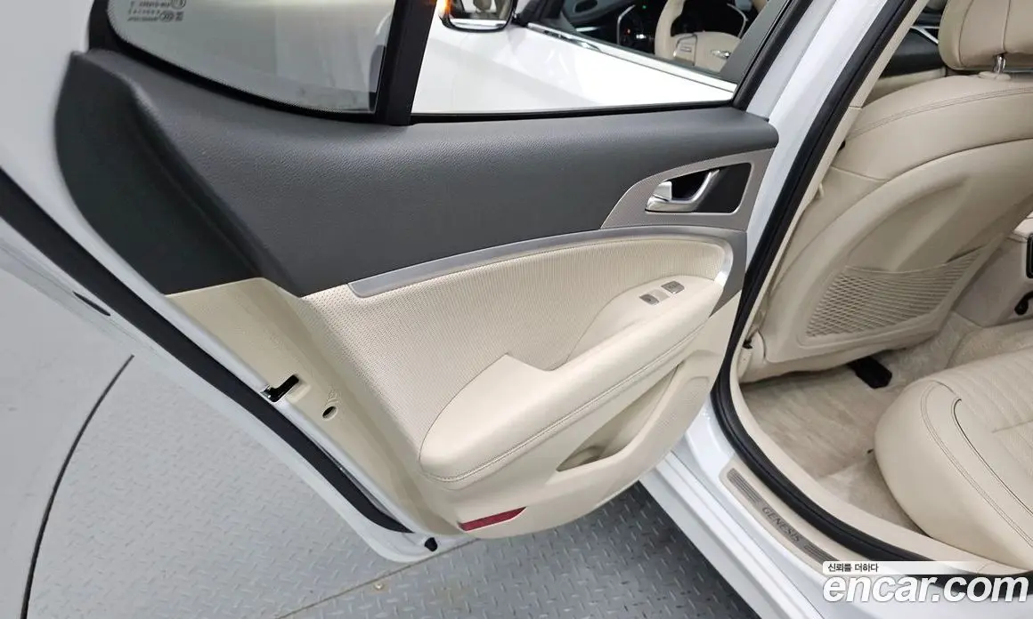Genesis G70 2021 2.0 автомат (гидро), фото 15